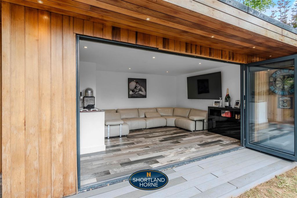 Additional image 17 of 5 bed detached house for saleBaginton Road, Styvechale, Coventry CV3