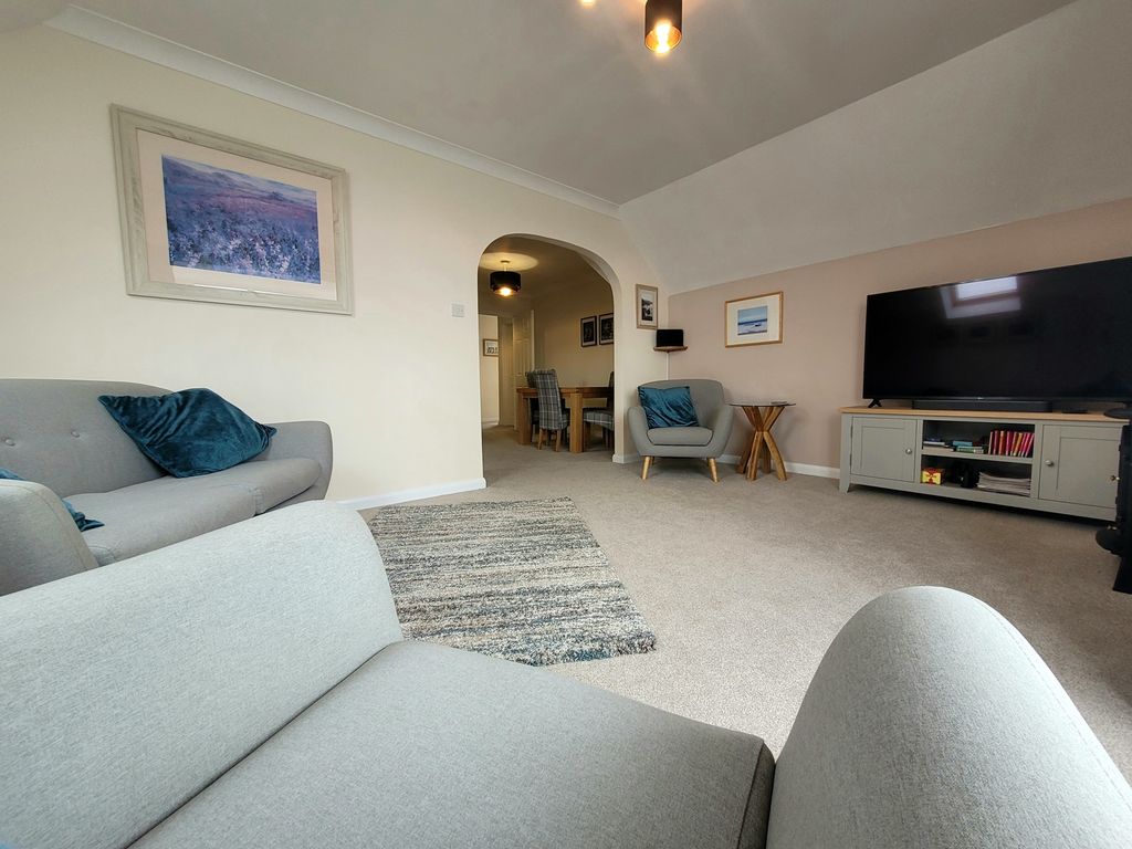 2 bed flat for salePuffin Way, Broad Haven, Haverfordwest SA62 photo 5