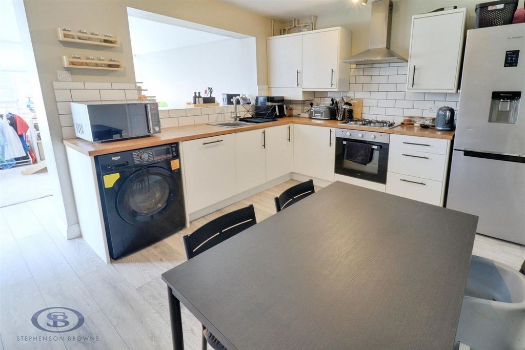 Additional image 8 of 3 bed semi-detached house for saleSandhurst Avenue, Wistaston, Crewe CW2
