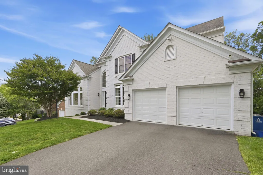 Additional image 2 of 4929 Sammy Joe Drive, Fairfax, VA 22030