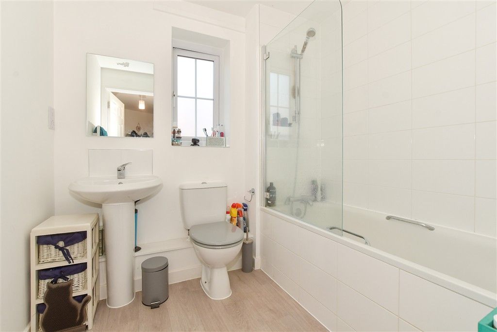 Additional image 12 of 2 bed flat for saleSycamore Road, Cranleigh, Surrey GU6