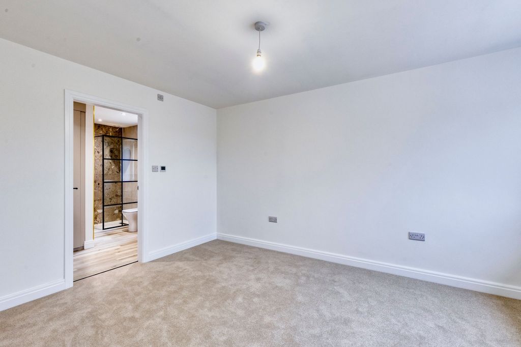 Additional image 24 of 4 bed detached house for salePlot 2, 27 Crewe Road, Shavington, Crewe CW2
