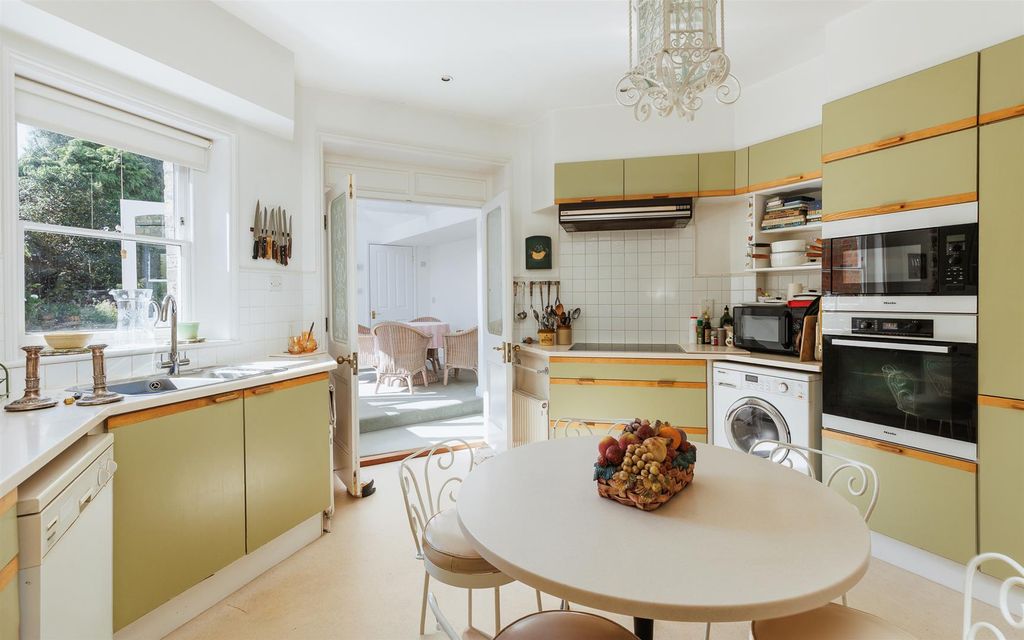 Additional image 7 of 3 bed semi-detached house for saleCowes, Isle Of Wight PO31