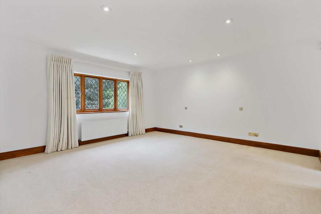 Additional image 11 of 7 bed detached house for saleFairfield Park, Cobham, Surrey KT11