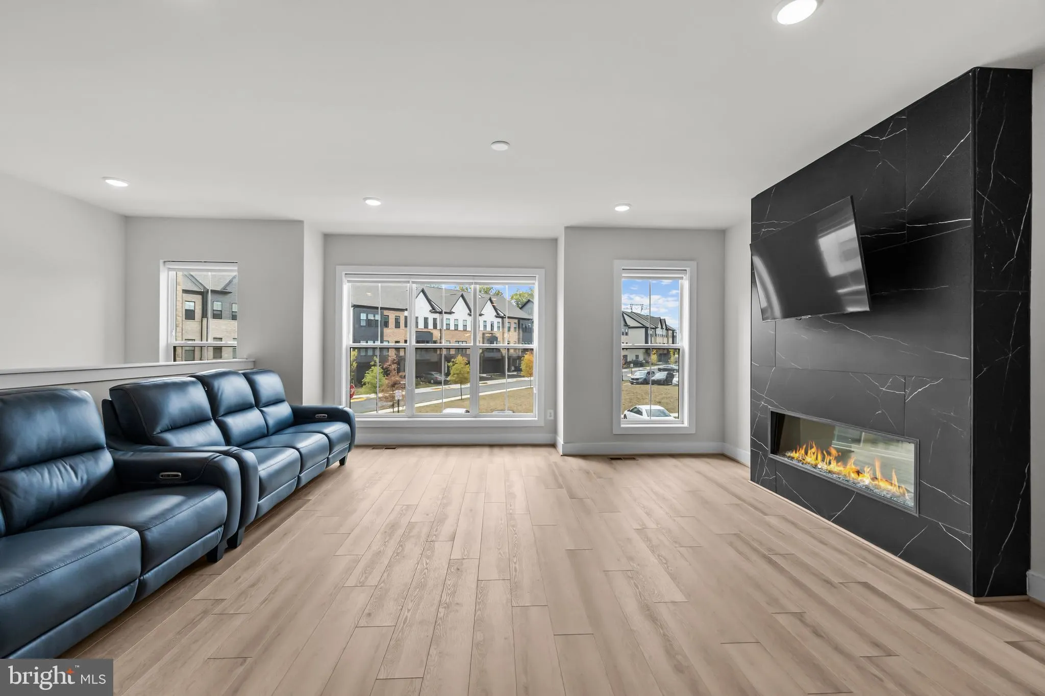 Additional image 70 of 42116 Waltz Terrace, Ashburn, VA 20148