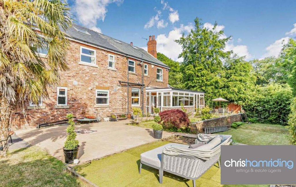Additional image 4 of 7 bed detached house for saleGiantswood Lane, Congleton CW12