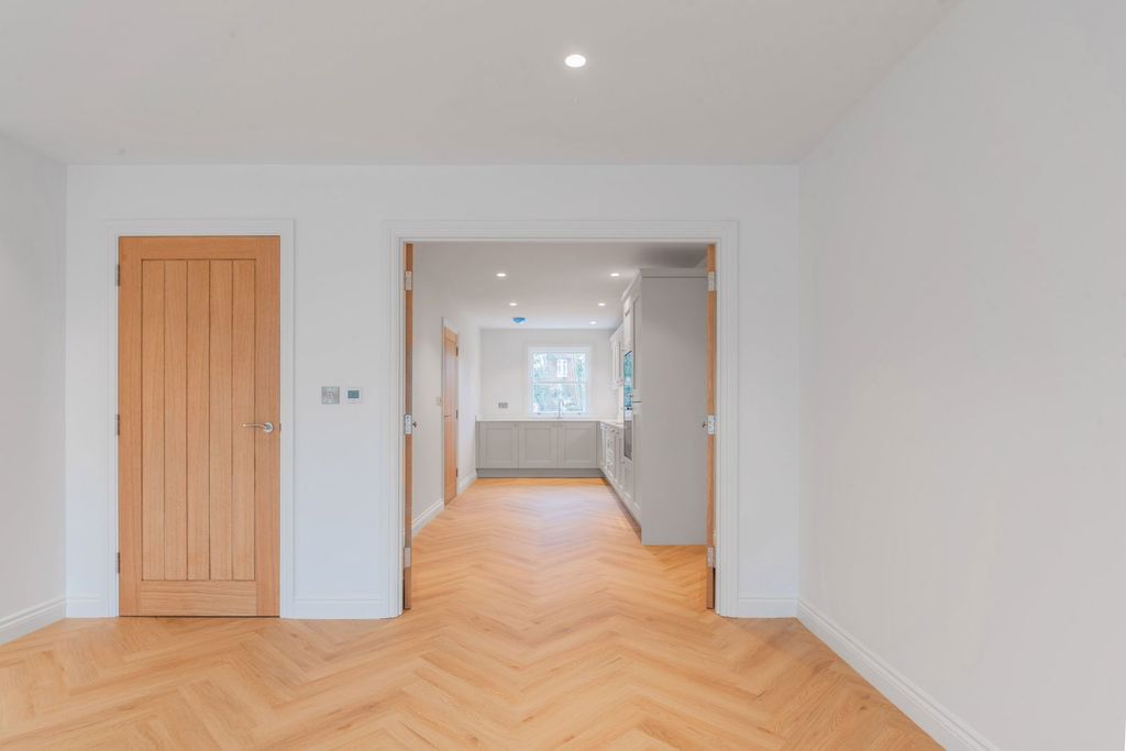 Additional image 3 of 4 bed detached house for saleRowan House, Waterloo Road, Cranbrook TN17
