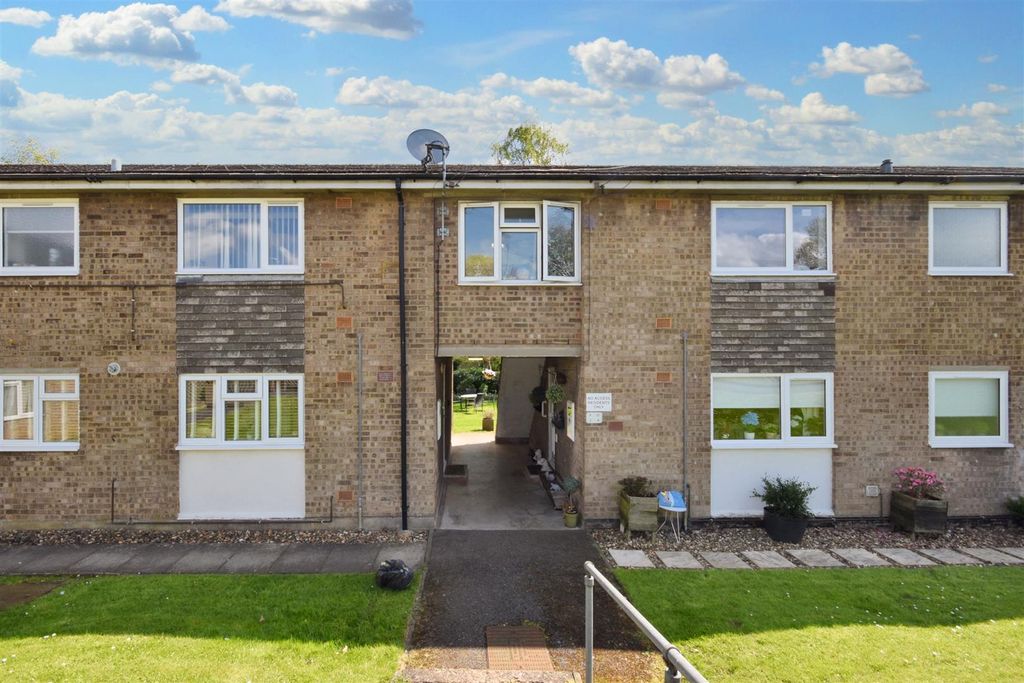 Additional image 5 of 2 bed flat for saleNN17, Rose Court, Weldon