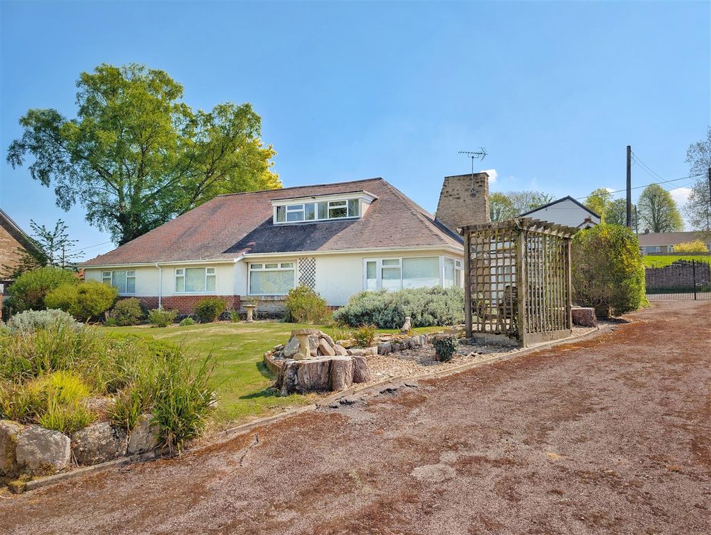 Additional image 2 of 5 bed detached bungalow for saleJoyford Hill, Coleford GL16