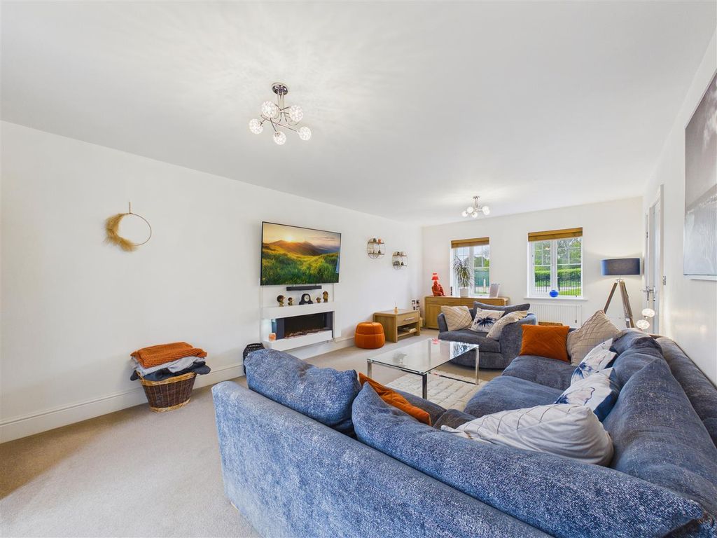Additional image 4 of 5 bed detached house for saleBromby Close, Cottingham HU16