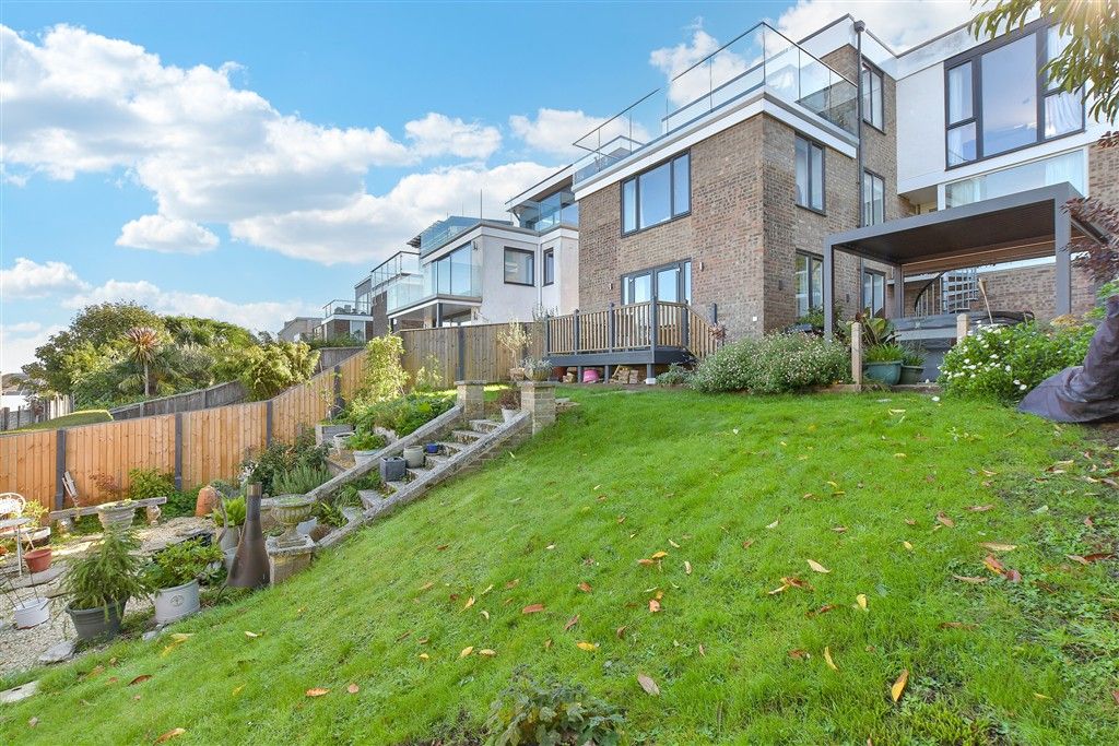 Additional image 17 of 4 bed detached house for saleNubia Close, Cowes, Isle Of Wight PO31