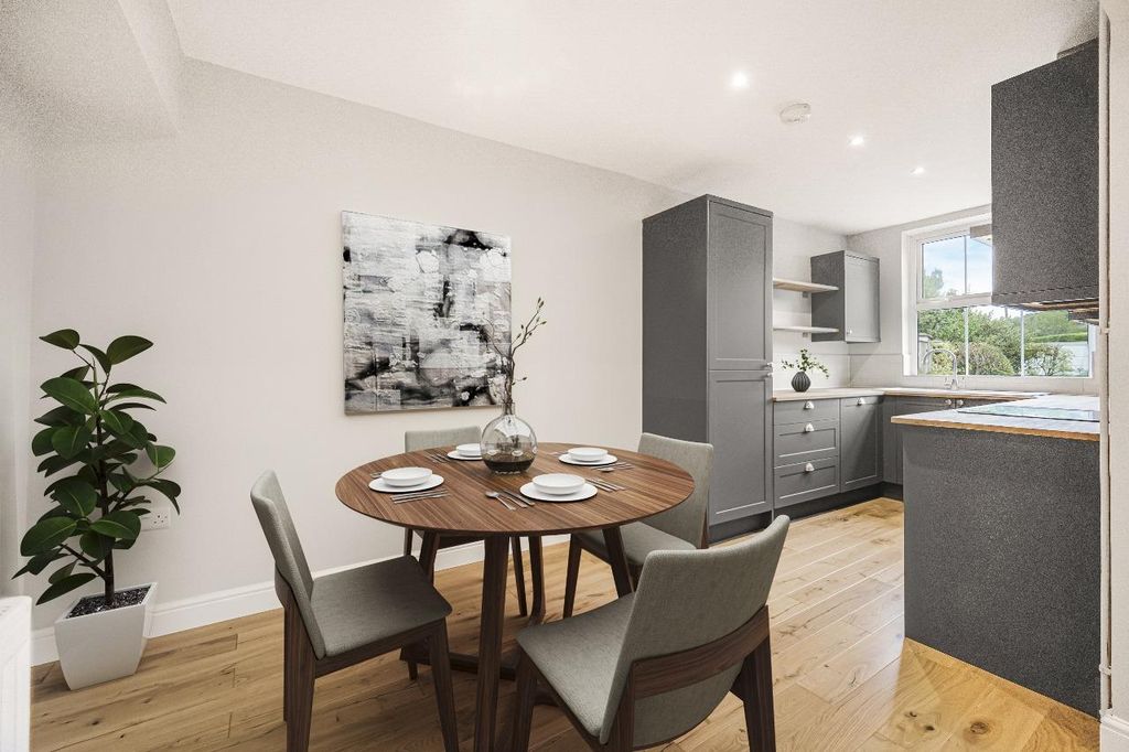 3 bed town house for saleEastgate, Cowbridge CF71