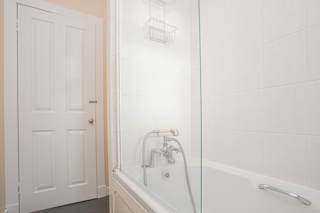 Additional image 19 of 2 bed flat for saleSmall Street, Lochgelly KY5