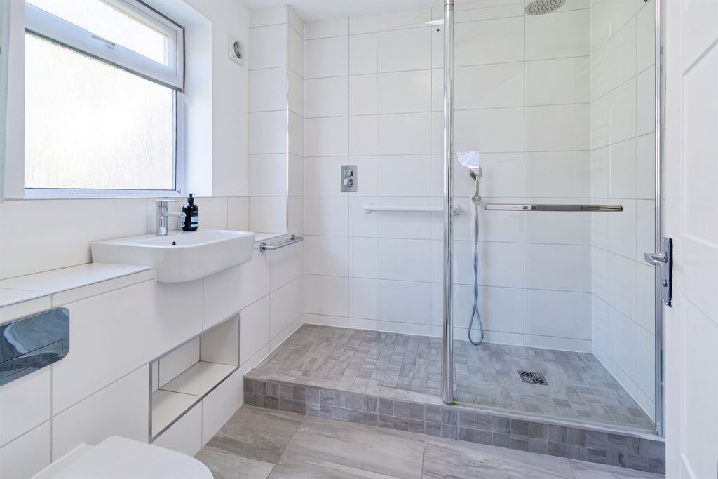 Additional image 13 of 3 bed detached house for saleMayo Close, Corsham SN13