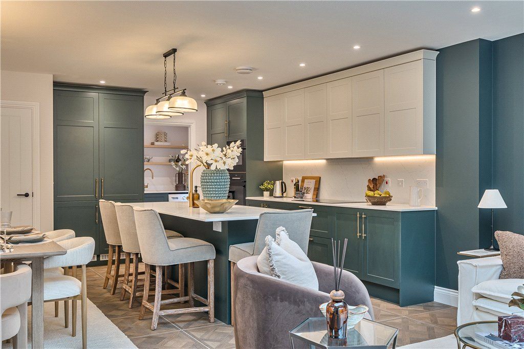 Additional image 5 of 4 bed detached house for saleChipstead Way, Banstead SM7
