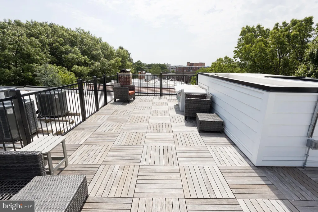 Additional image 10 of 2869 28th St NW Unit 2, Washington, DC 20008