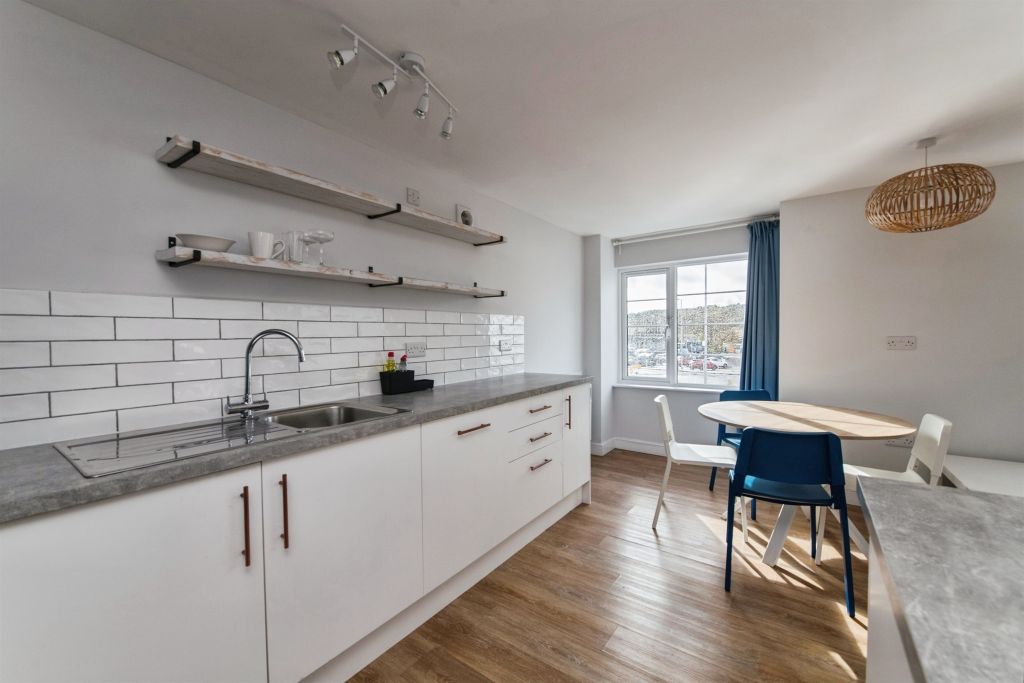 Additional image 15 of 2 bed flat for saleCowley Bridge Road, Exeter EX4