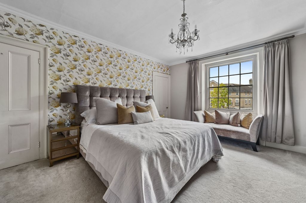 Additional image 28 of 5 bed detached house for saleLexden Road, Colchester CO3