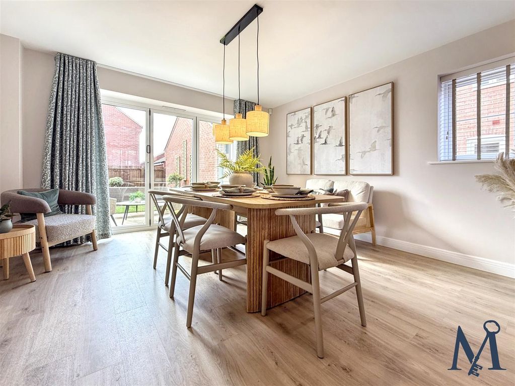 Additional image 3 of 4 bed detached house for saleGrange Meadows, Hugglescote, Coalville LE67