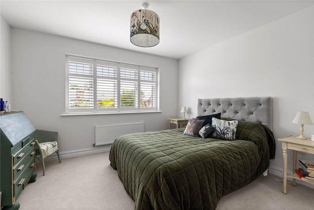 Additional image 9 of 5 bed detached house for saleLeith Way, Cranleigh, Surrey GU6