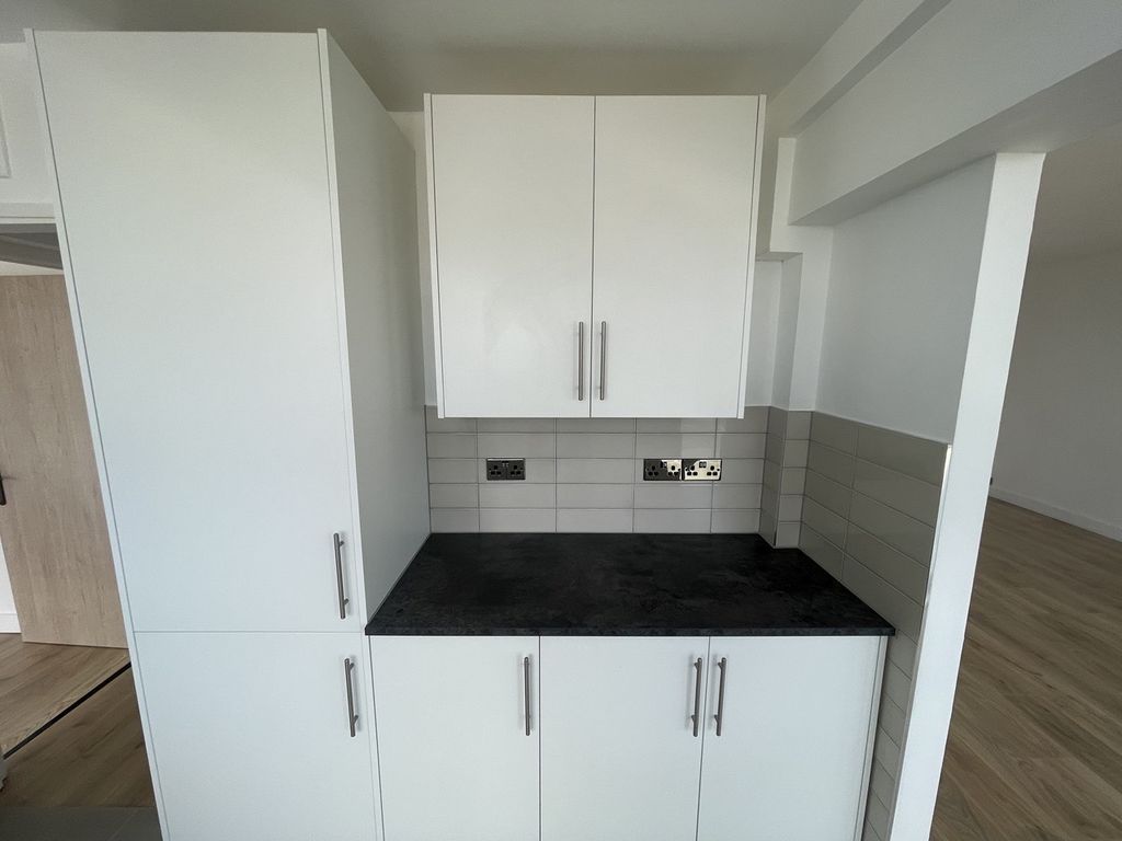Additional image 15 of 2 bed flat for saleKenilworth Court, Coventry CV3