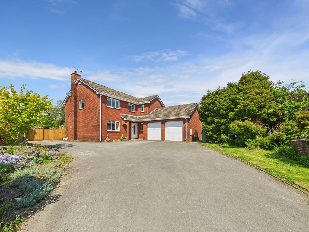 4 bed detached house for saleCoombs Road, Coleford GL16