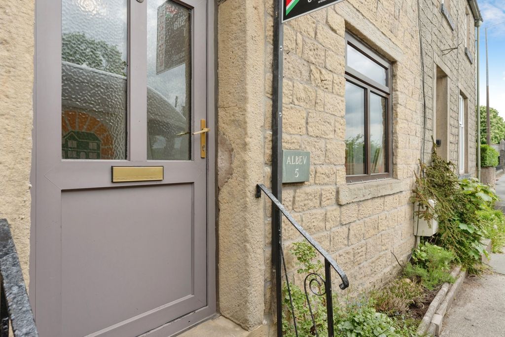 2 bed terraced house for saleSpring Row, Keighley Road, Colne, Lancashire BB8