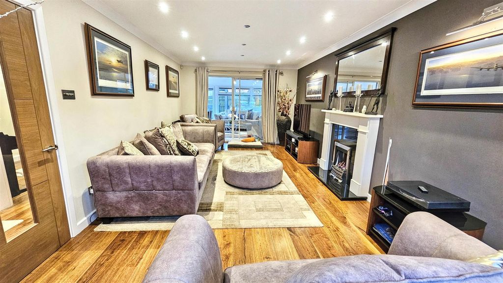 Additional image 3 of 4 bed detached house for saleJacks Walk, Hugglescote, Coalville LE67