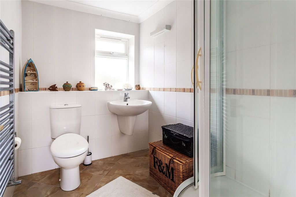 Additional image 30 of 4 bed detached house for saleWoodland Avenue, Cranleigh, Surrey GU6