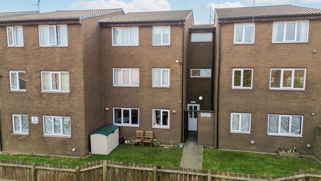 2 bed flat for saleNook Close, Shepshed, Loughborough LE12