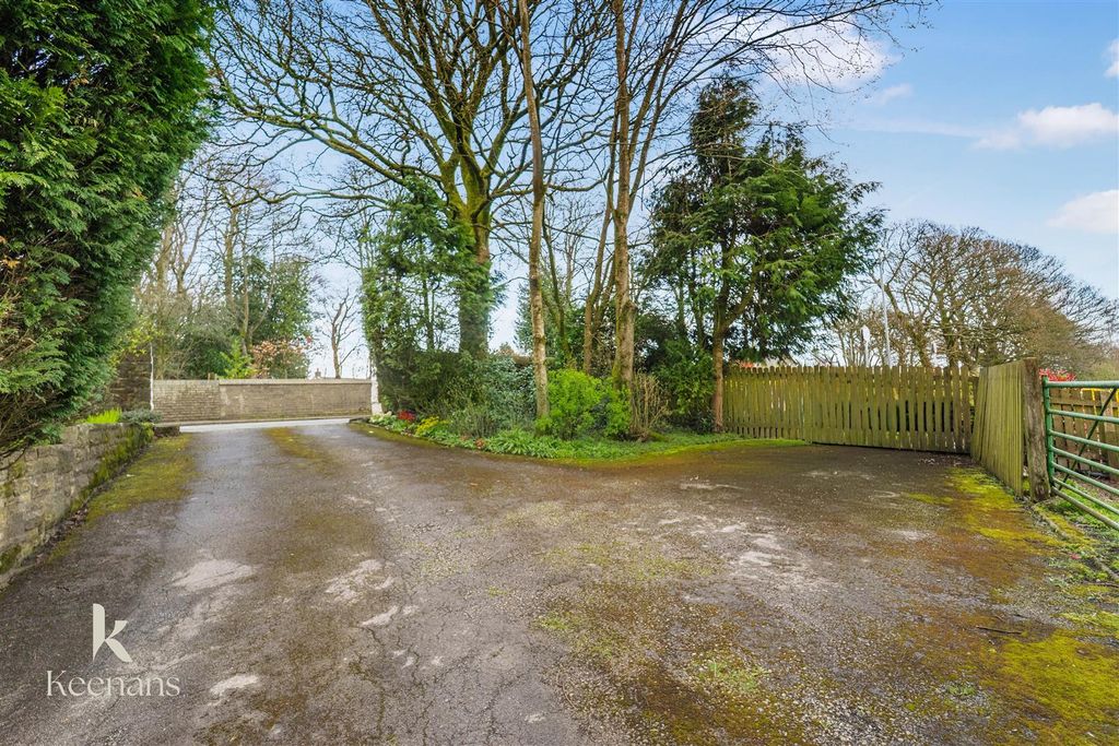 Additional image 71 of 5 bed farmhouse for saleRed Lane, Colne BB8