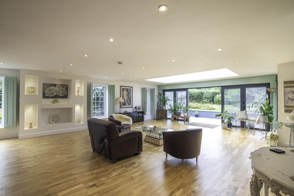 Additional image 2 of 6 bed detached house for saleRownhams, Rickman Hill Road, Chipstead CR5