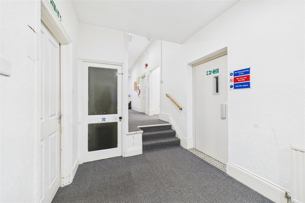 Additional image 14 of 21 bed detached house for saleCambridge Road, Clevedon BS21