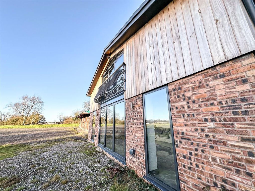 Additional image 43 of 3 bed detached house for saleLamberts Lane, Congleton CW12