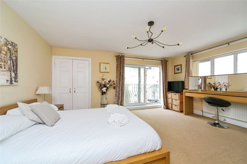 Additional image 6 of 5 bed detached house for salePenrhos Road, Colwyn Bay, Conwy LL28