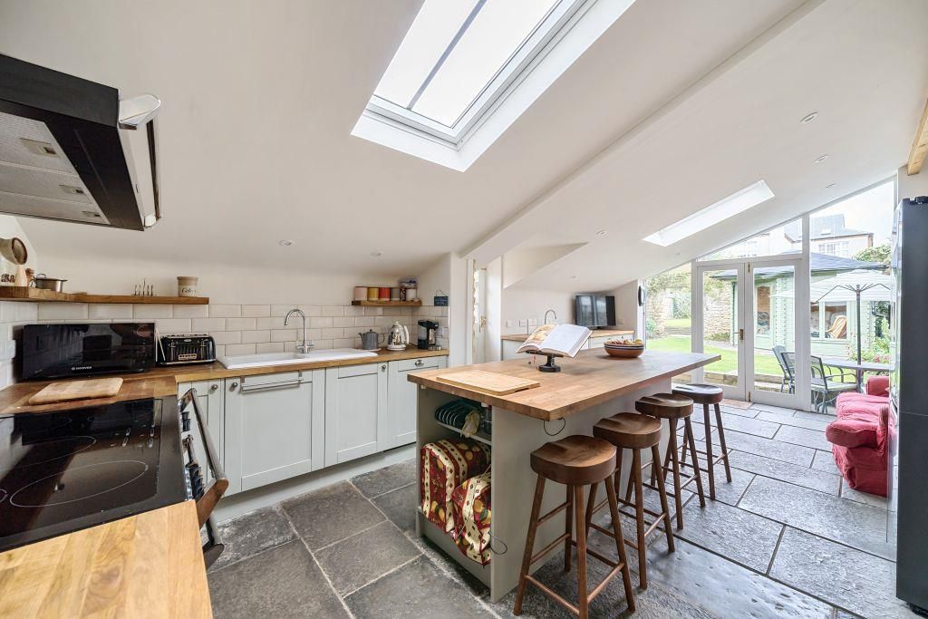 Additional image 3 of 4 bed semi-detached house for saleChurch Street, Crewkerne TA18