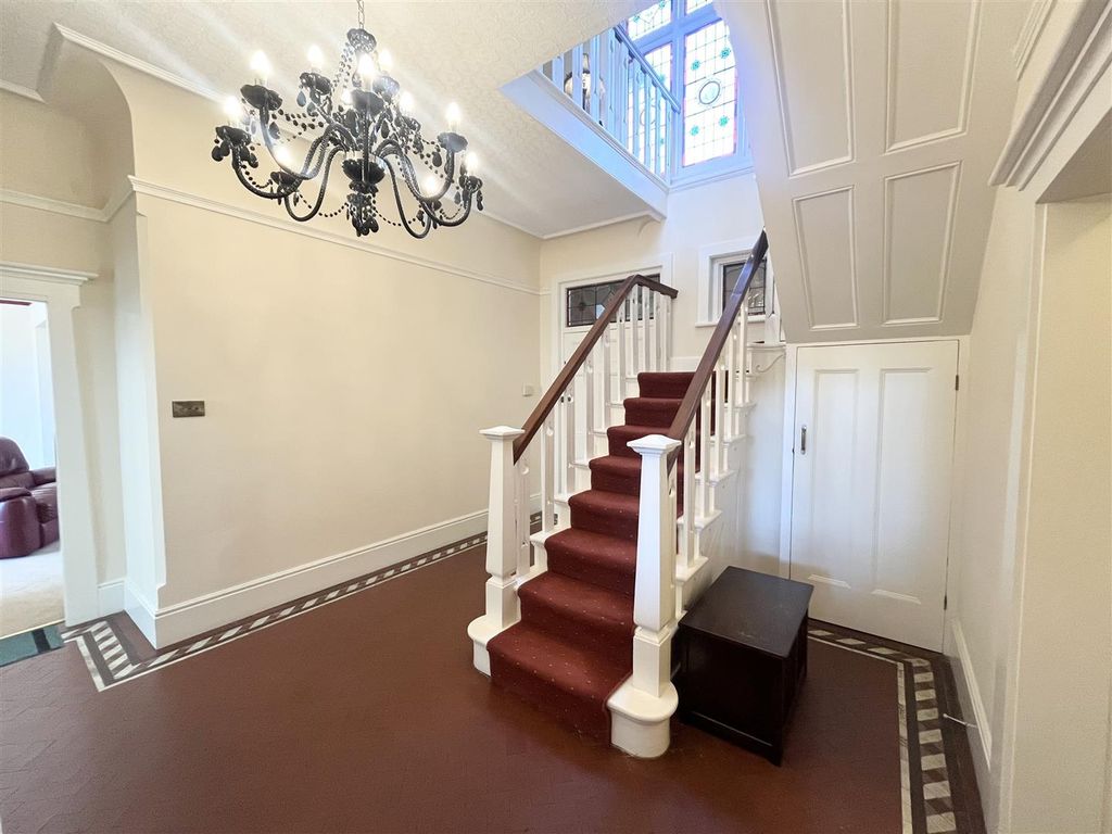 Additional image 17 of 5 bed detached house for salePark Lane, Congleton CW12
