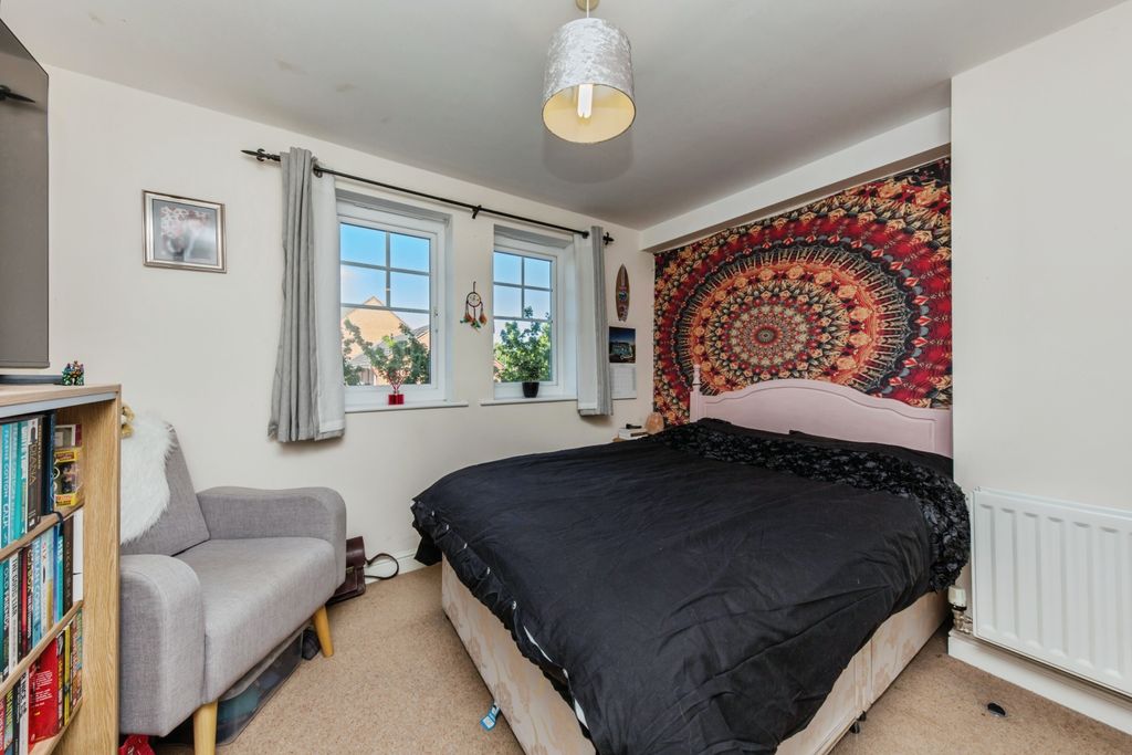 Additional image 6 of 2 bed flat for saleTrevithick House, Crewe CW1