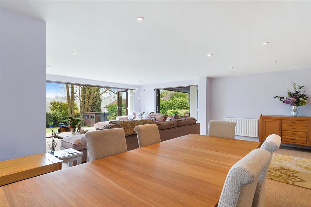 Additional image 6 of 4 bed detached house for saleWoodfield Hill, Chipstead CR5