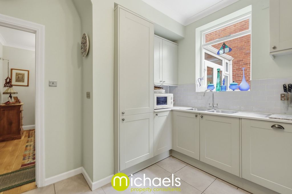 Additional image 13 of 5 bed semi-detached house for saleMaldon Road, Colchester CO3