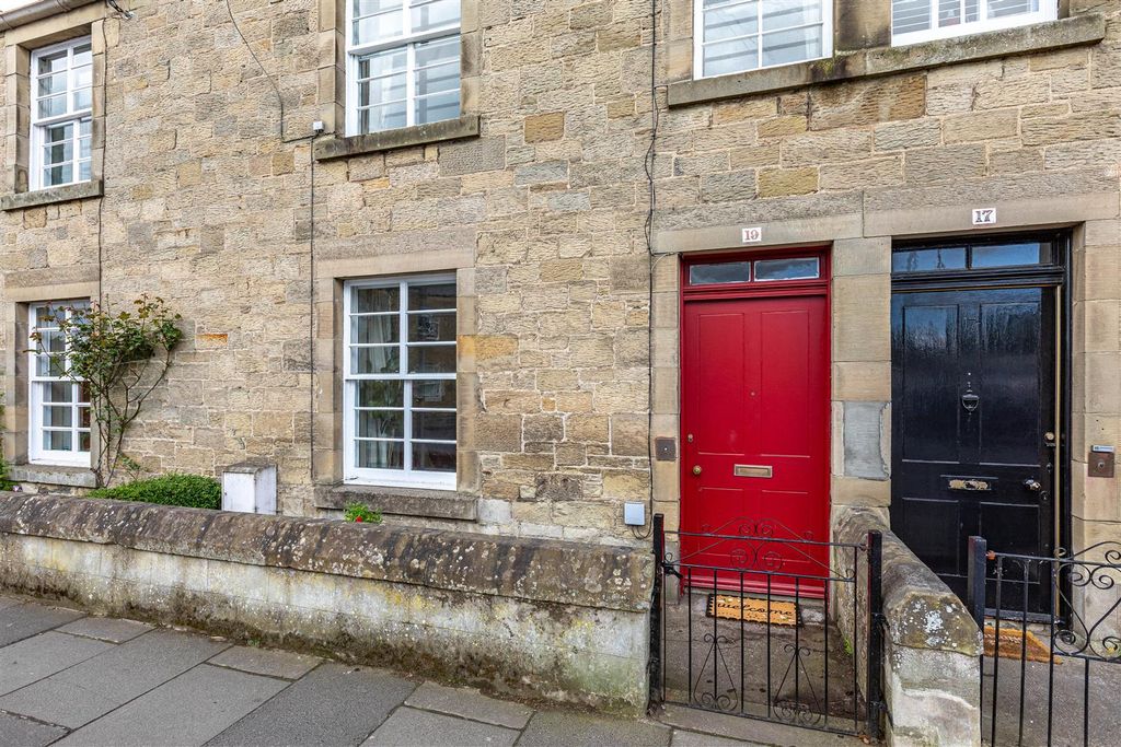 Additional image 3 of 3 bed terraced house for sale19 Shedden Park Road, Kelso TD5