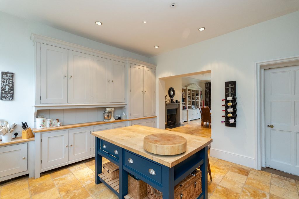 Additional image 7 of 8 bed semi-detached house for salePortsmouth Road, Cobham, Surrey KT11