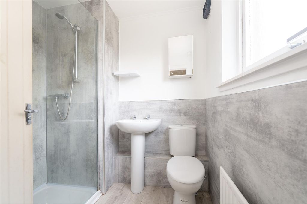 Additional image 12 of 3 bed semi-detached house for sale60 Inch Road, Kelso TD5