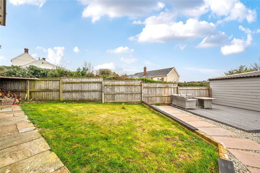 Additional image 4 of 4 bed detached house for saleBarnfield, Crediton, Devon EX17