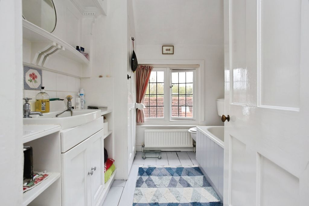 Additional image 13 of 4 bed detached house for saleHawkhurst Road, Cranbrook, Kent TN17