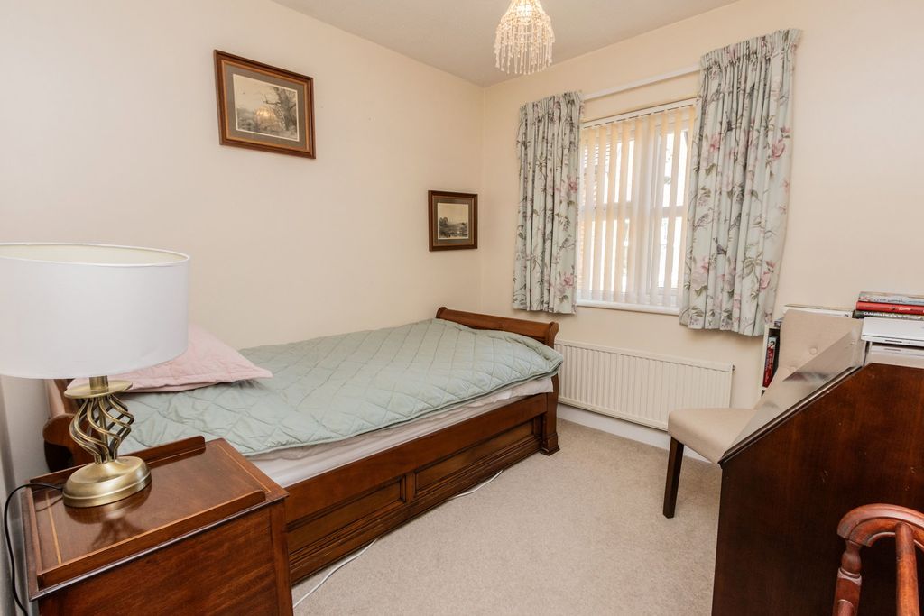 Additional image 5 of 2 bed flat for saleRectory Fields, Cranbrook TN17