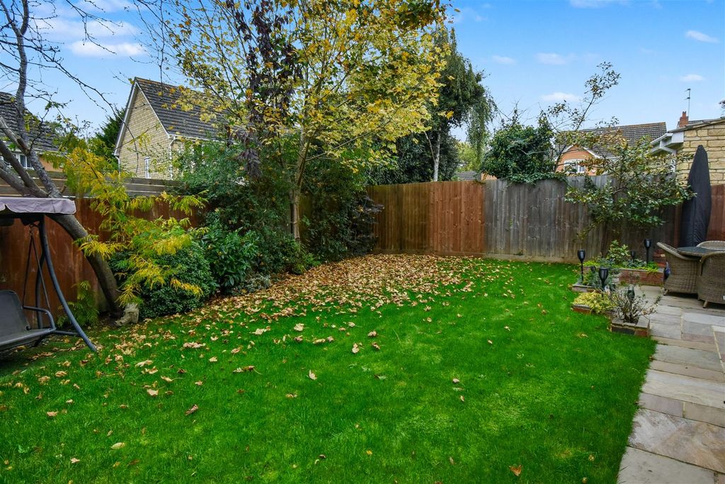 Additional image 26 of 6 bed detached house for saleNN17, Bramblewood Road, Weldon