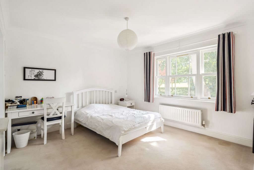 Additional image 19 of 5 bed detached house for saleSandringham Park, Surrey KT11