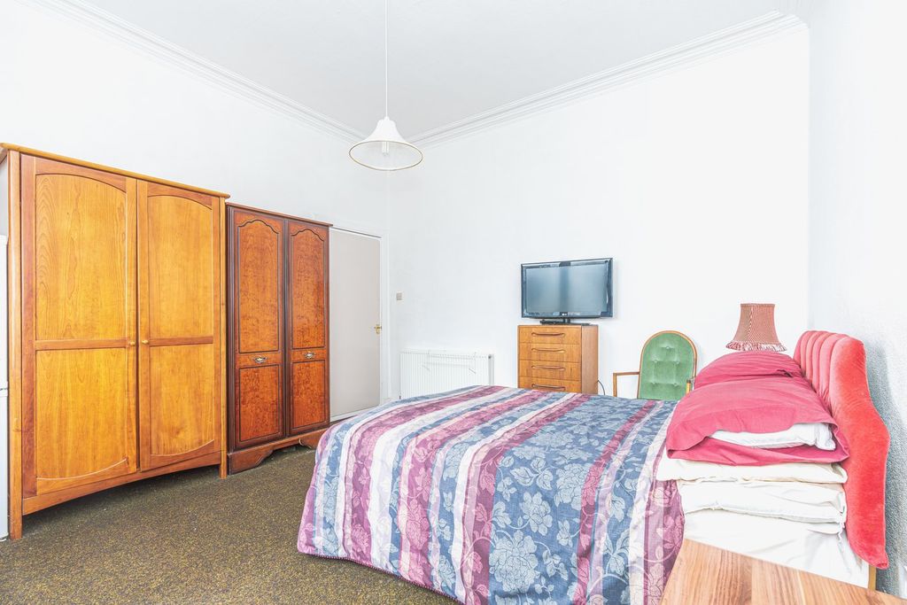 Additional image 10 of 2 bed flat for saleDundas Street, Lochgelly KY5
