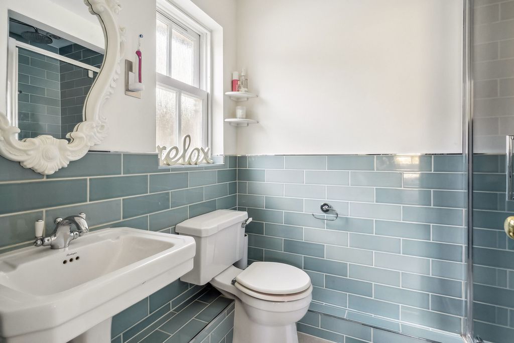 Additional image 18 of 5 bed detached house for saleSandringham Park, Surrey KT11